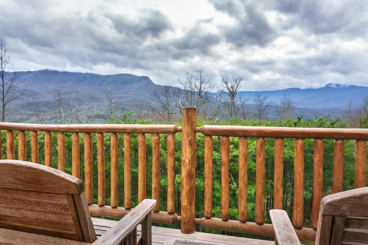 Pinnacle View Lodge By Stony Brook Cabins 개틀린버그 외부 사진